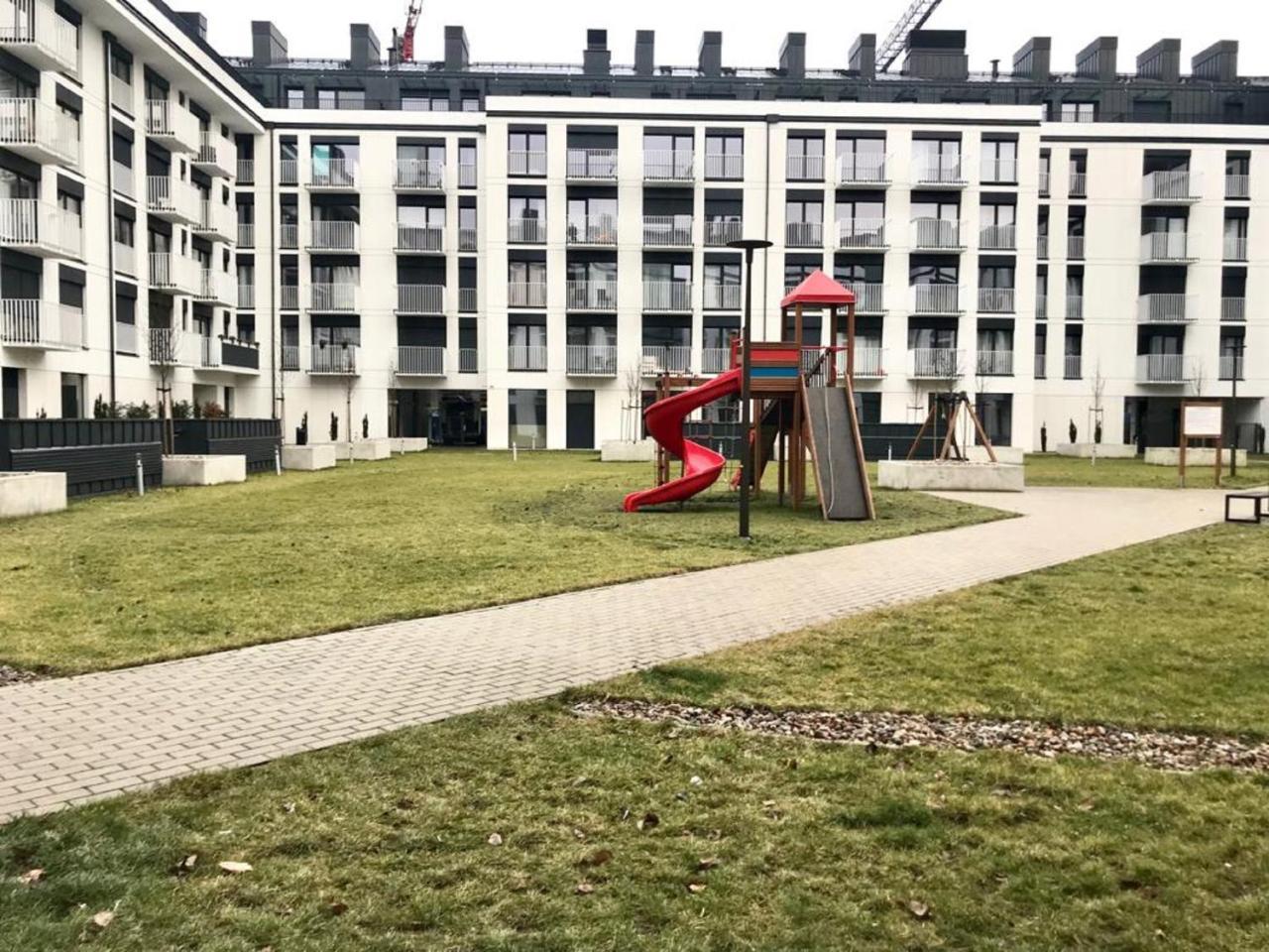Apartamenty Zajezdnia Mtp Poznań Exterior foto